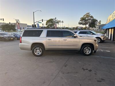 2017 Chevrolet Suburban LT   - Photo 6 - National City, CA 91950