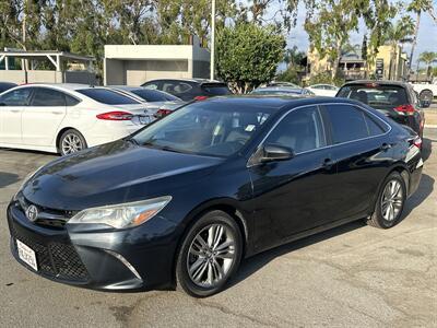2015 Toyota Camry LE   - Photo 1 - 