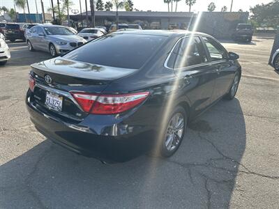 2015 Toyota Camry LE   - Photo 5 - 