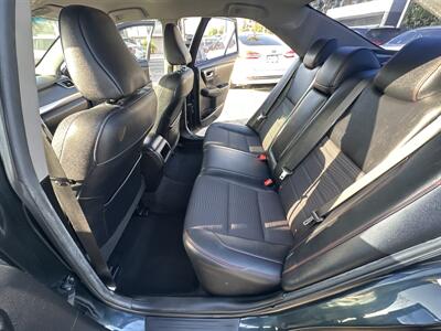 2015 Toyota Camry LE   - Photo 10 - 