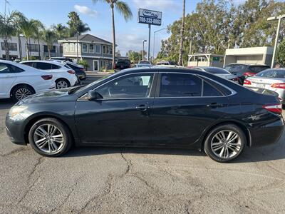 2015 Toyota Camry LE   - Photo 8 - 