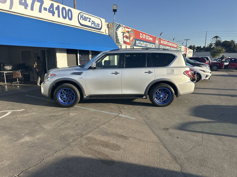 2020 Nissan Armada SV  