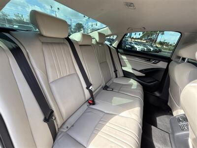 2018 Honda Accord Touring   - Photo 13 - National City, CA 91950