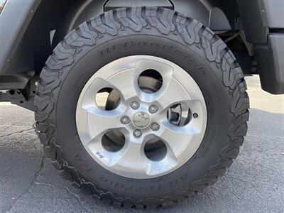 2017 Jeep Wrangler Sport S   - Photo 12 - 