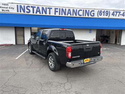 2019 Nissan Frontier SL   - Photo 3 - National City, CA 91950