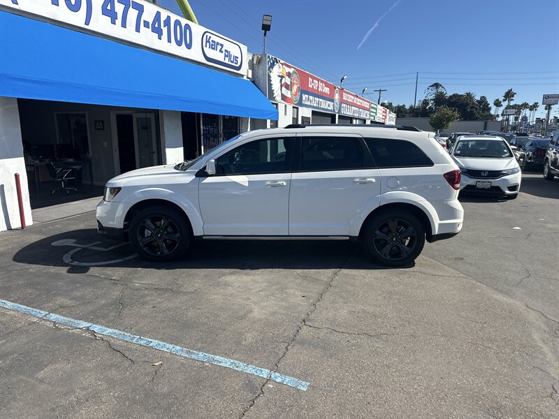 2020 Dodge Journey Crossroad  