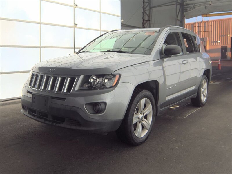 2017 Jeep Compass Sport   - Photo 1 - National City, CA 91950