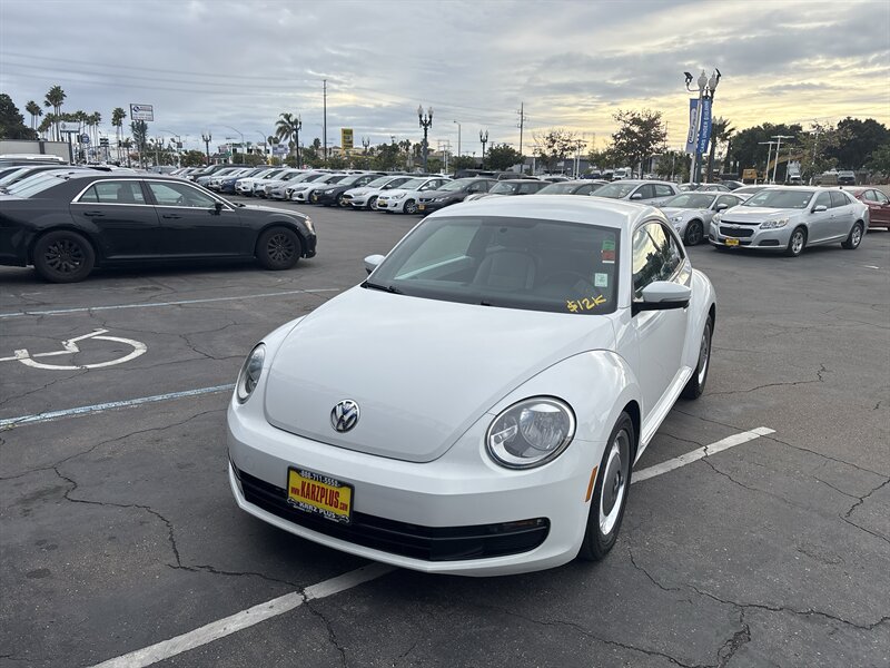 2015 Volkswagen Beetle-Classic 1.8T Classic PZEV  