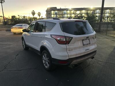 2018 Ford Escape SE - Photo 7 -