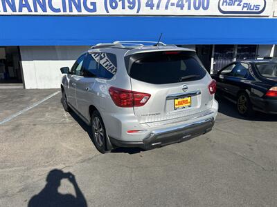 2017 Nissan Pathfinder SL - Photo 3 - National City, CA 91950