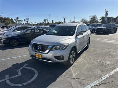 2017 Nissan Pathfinder SL - Photo 1 - National City, CA 91950