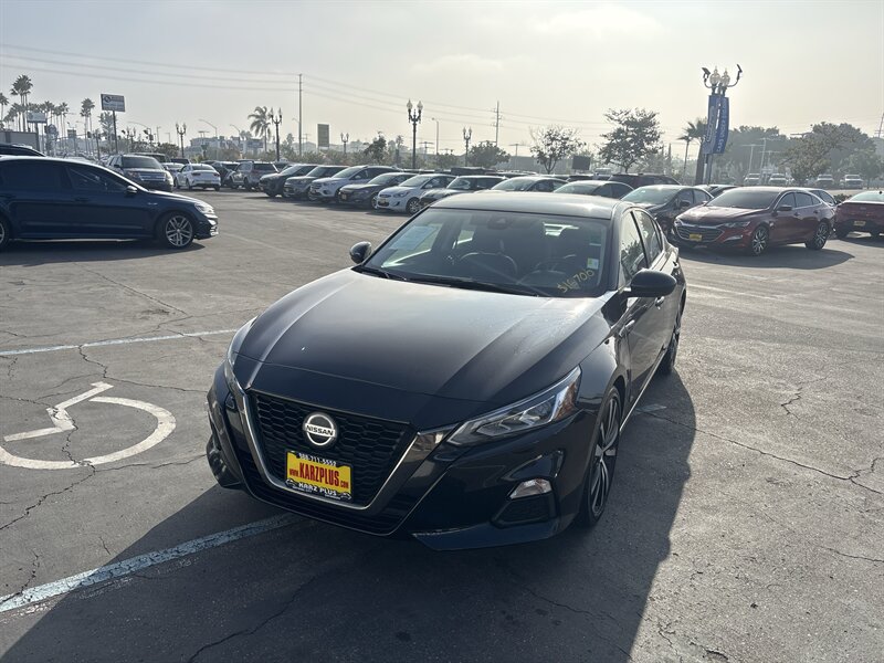 2020 Nissan Altima 2.5 SR  
