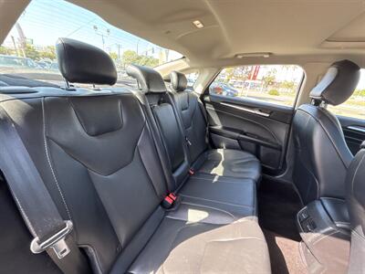 2020 Ford Fusion Energi Titanium - Photo 13 -