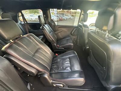 2019 Dodge Grand Caravan GT   - Photo 10 - National City, CA 91950