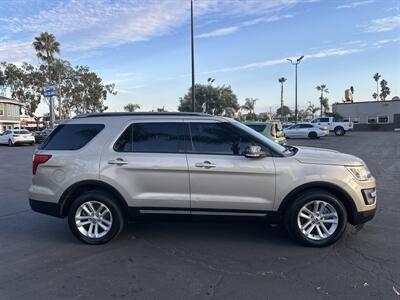 2017 Ford Explorer XLT   - Photo 4 - National City, CA 91950