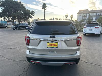 2017 Ford Explorer XLT   - Photo 6 - National City, CA 91950