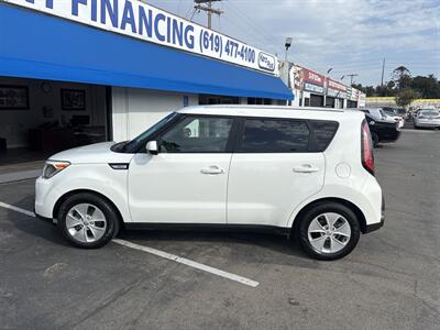 2016 Kia Soul   - Photo 2 - National City, CA 91950