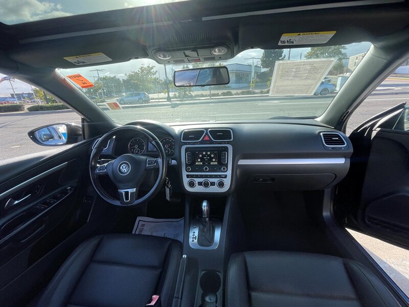 2014 Volkswagen Eos Komfort SULEV photo