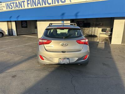 2016 Hyundai ELANTRA GT - Photo 4 - National City, CA 91950