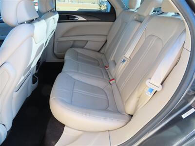 2017 Lincoln MKZ Hybrid Hybrid Reserve - Photo 9 - Lake Havasu City, AZ 86403