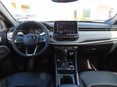 2024 Jeep Compass Latitude   - Photo 2 - Lake Havasu City, AZ 86403