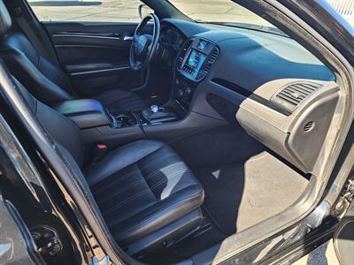 2019 Chrysler 300 Series 300S   - Photo 12 - Lake Havasu City, AZ 86403