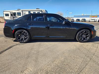 2019 Chrysler 300 Series 300S   - Photo 4 - Lake Havasu City, AZ 86403