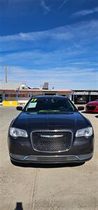 2017 Chrysler 300 Series Limited Sedan