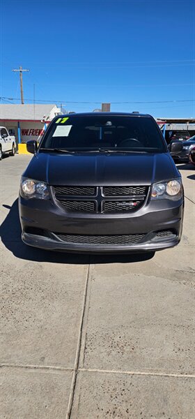 2017 Dodge Grand Caravan GT   - Photo 1 - Phoenix, AZ 85006