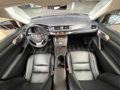2015 Lexus CT 200h   - Photo 5 - Bountiful, UT 84010