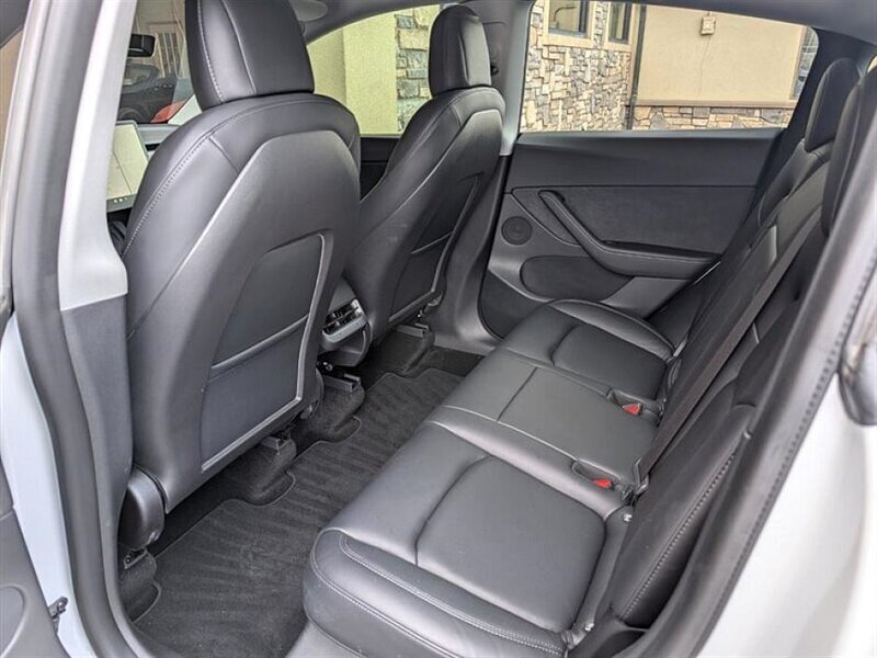 2021 Tesla Model Y Long Range - Photo 24 - Bountiful, UT 84010