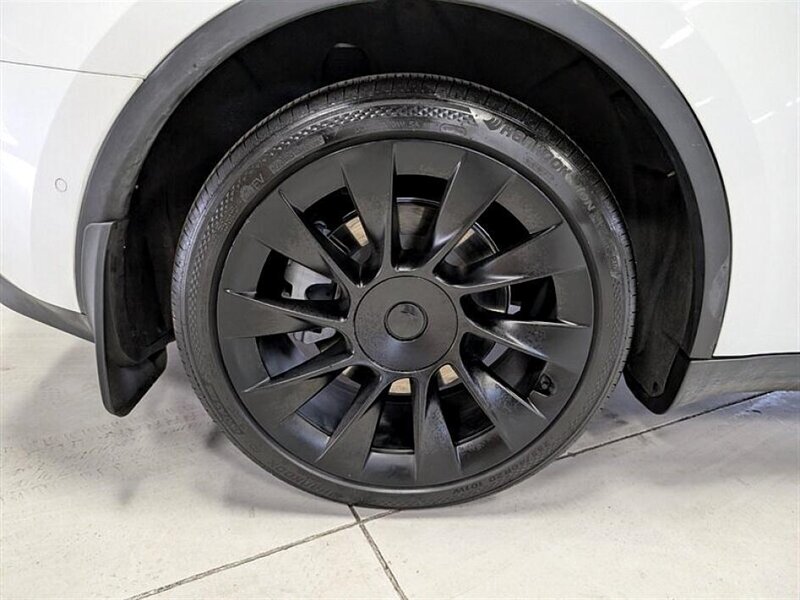 2021 Tesla Model Y Long Range - Photo 13 - Bountiful, UT 84010
