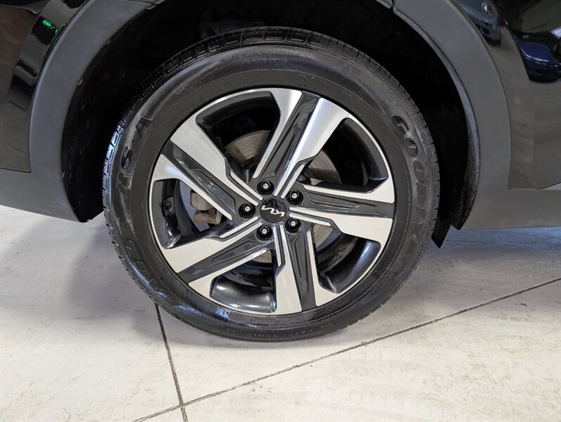 2022 Kia Sorento Plug-In Hybrid SX - Photo 13 - Bountiful, UT 84010