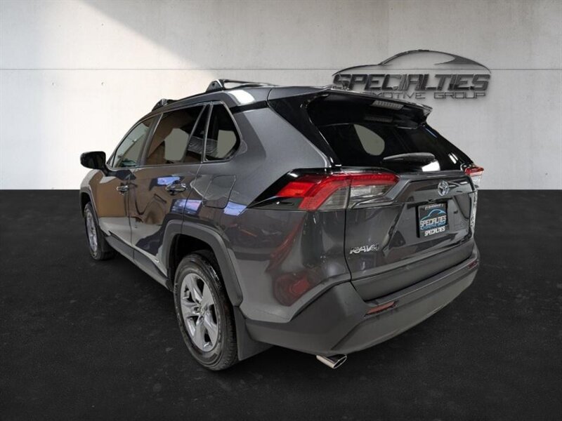 2022 Toyota RAV4 Hybrid XLE - Photo 8 - Bountiful, UT 84010