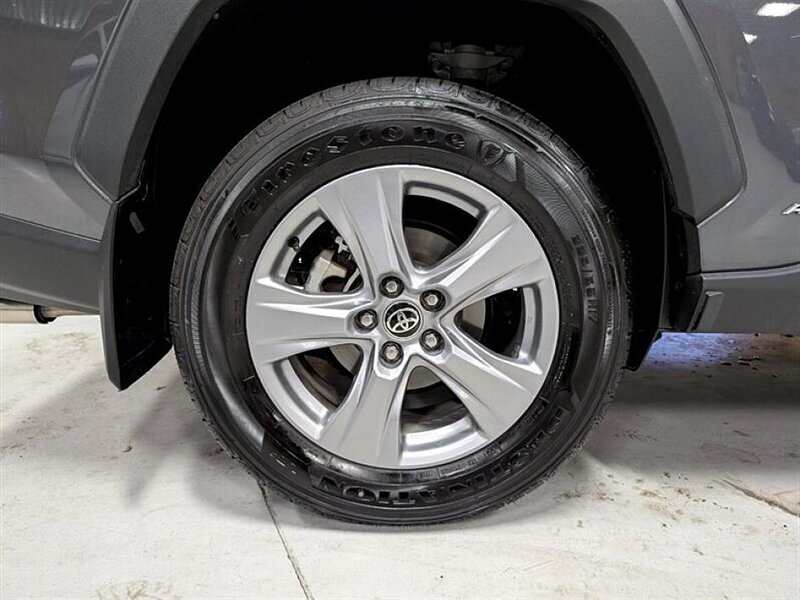 2022 Toyota RAV4 Hybrid XLE - Photo 13 - Bountiful, UT 84010