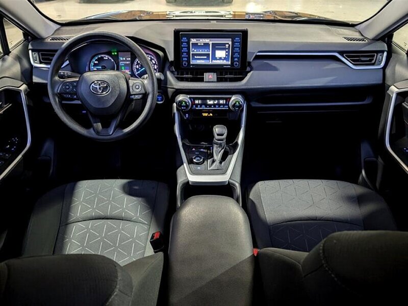 2022 Toyota RAV4 Hybrid XLE - Photo 3 - Bountiful, UT 84010