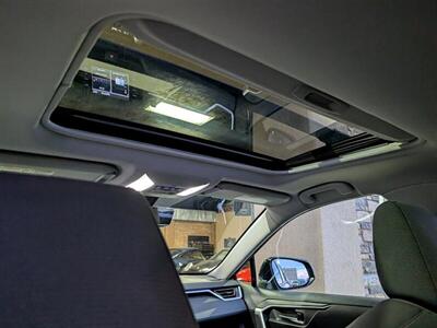 2022 Toyota RAV4 Hybrid XLE - Photo 27 - Bountiful, UT 84010