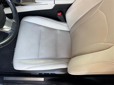 2022 Lexus RX 350 - Photo 38 - St. George, UT 84770-2625