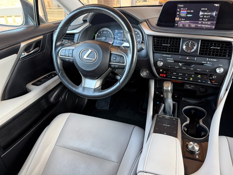 2022 Lexus RX 350 - Photo 17 - St. George, UT 84770-2625