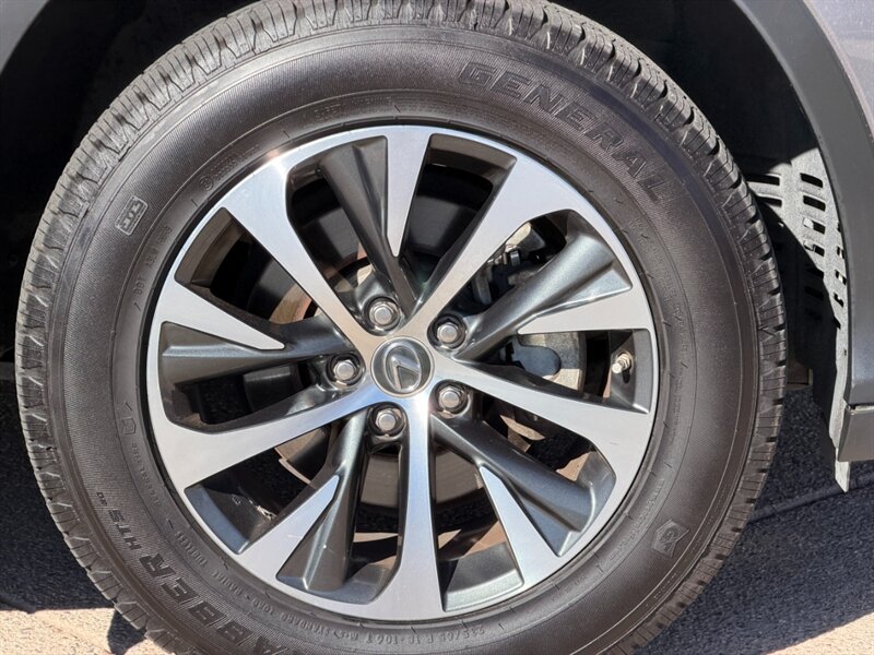 2022 Lexus RX 350 - Photo 37 - St. George, UT 84770-2625