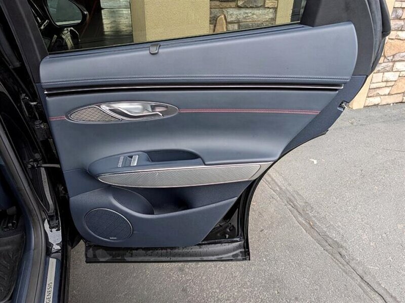 2023 Genesis GV70 2.5T Prestige Advanced - Photo 27 - Bountiful, UT 84010