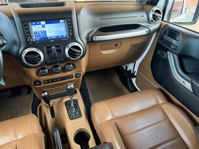2012 Jeep Wrangler Sahara   - Photo 18 - St. George, UT 84770-2625
