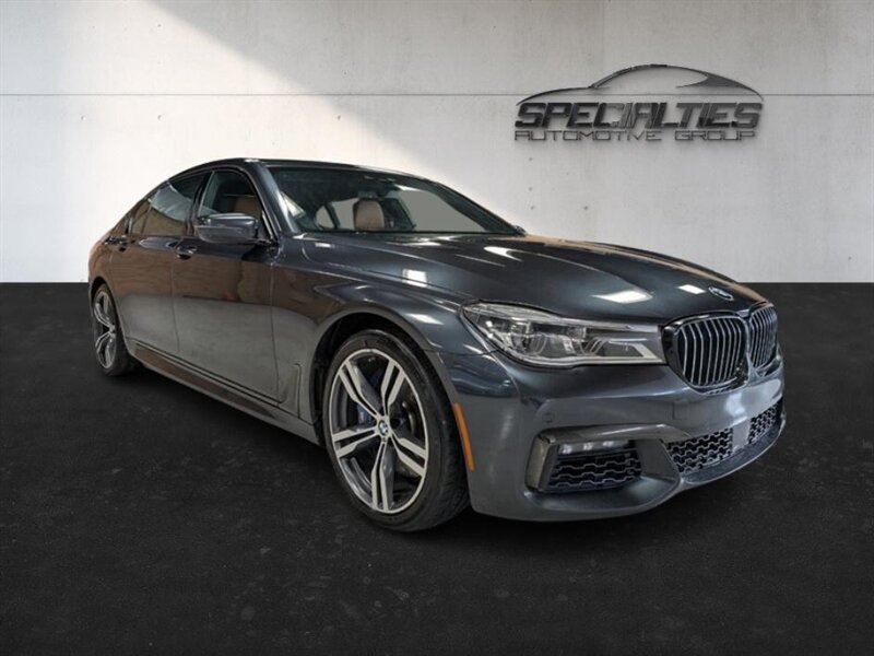 2018 BMW 750i xDrive  