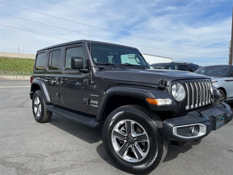 The 2021 Jeep Wrangler Unlimited photos