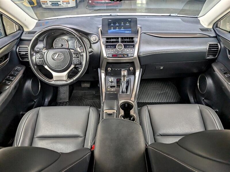 2021 Lexus NX 300 Signature - Photo 3 - Bountiful, UT 84010