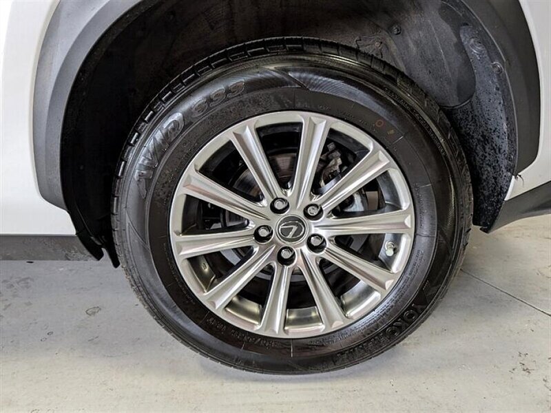 2021 Lexus NX 300 Signature - Photo 14 - Bountiful, UT 84010