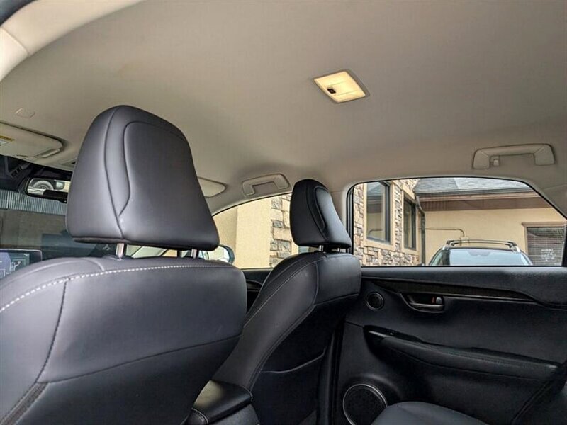 2021 Lexus NX 300 Signature - Photo 25 - Bountiful, UT 84010