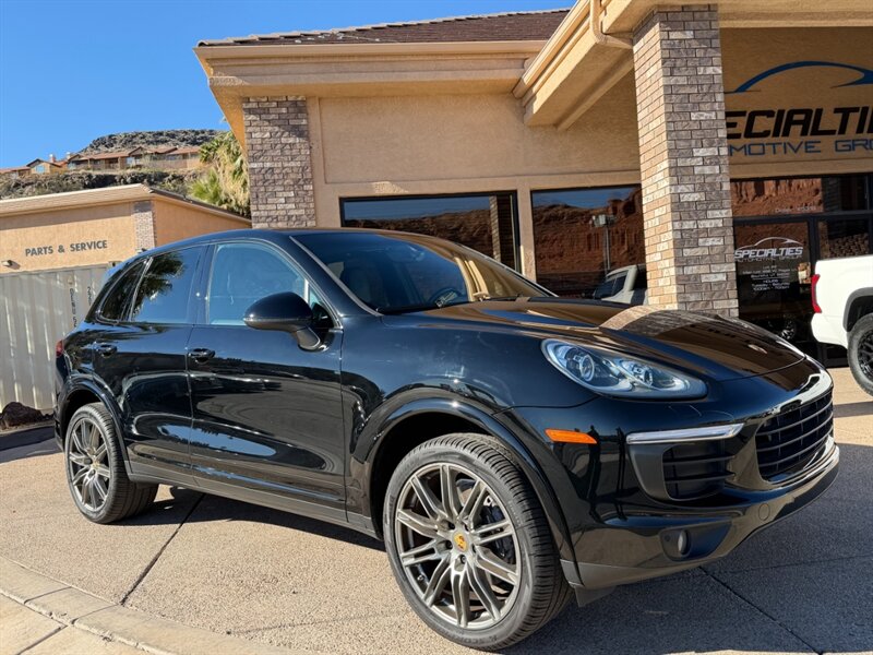 2018 Porsche Cayenne Platinum Edition