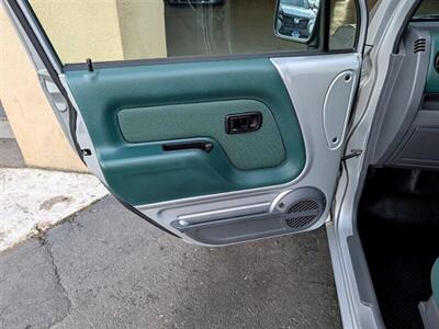 2000 Daihatsu Naked 2000   - Photo 27 - Bountiful, UT 84010