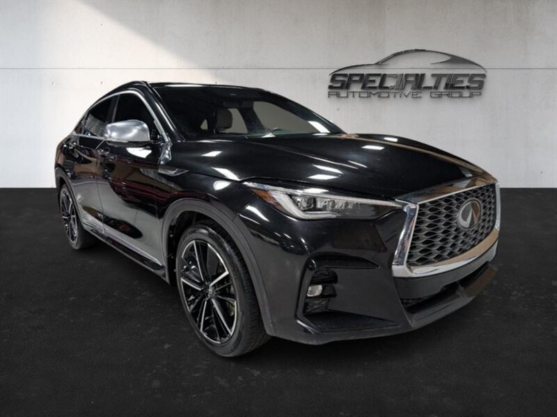 2022 INFINITI QX55 Essential